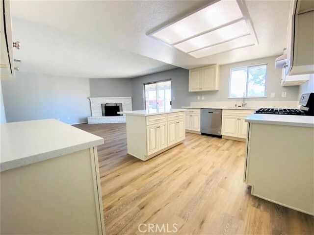 Photo - 16716 Stagecoach Ave