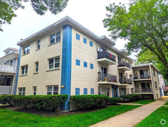 Building Photo - 7256 N Bell Ave Unit 1W Rental