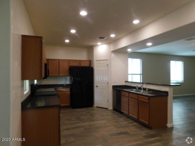 Building Photo - 888 E Aberdeen Dr Rental