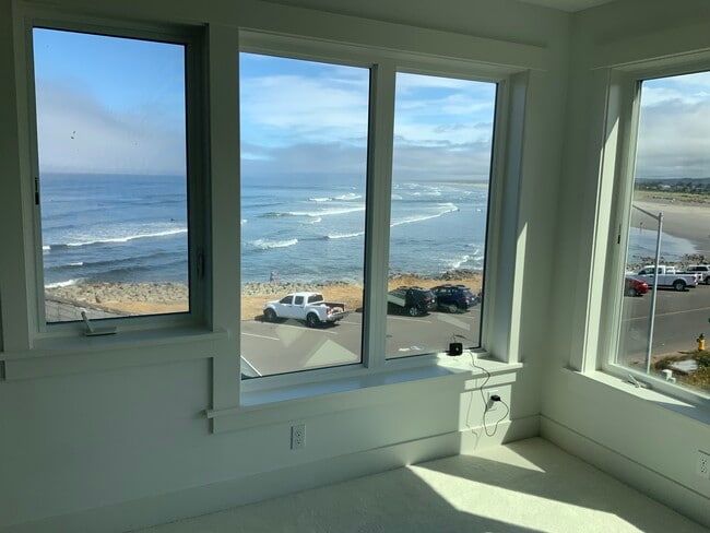 Photo - 2930 Evergreen Dr