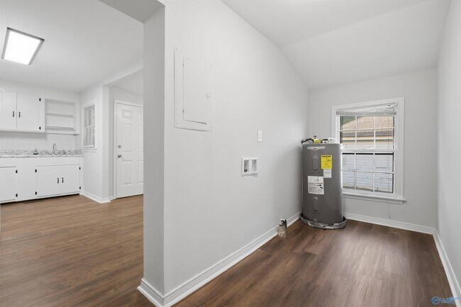 Photo - 2608 8th Ave SW Unidad C