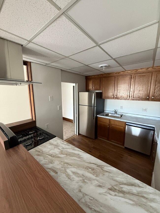 Photo - 112 N Beatty St Unidad 114