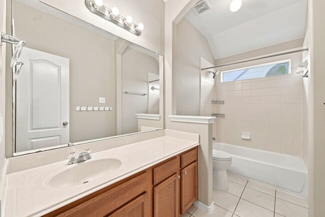 Photo - 18810 Lantern Cove Ln