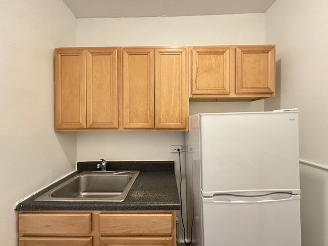 Photo - 4830 N Damen Ave Unit J09P