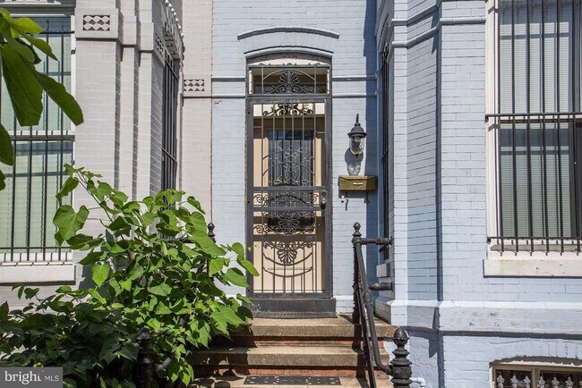 Photo - 1915 11th St NW Unidad 1