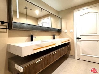 Photo - 1146 Hacienda Pl