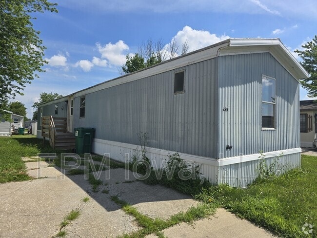 Building Photo - 700 W Ridgeway Ave Rental
