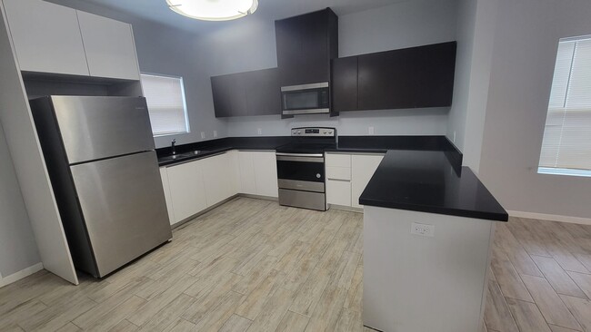 Photo - 3715 Valeria St Unidad 4