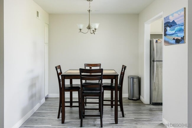 Photo - 5125 Fontaine St Unit 205