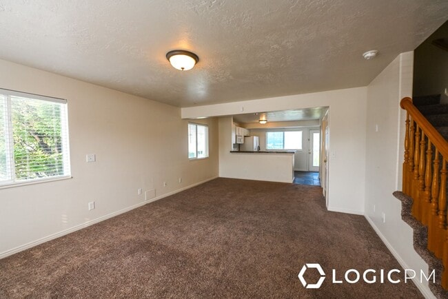 Photo - 1743 S 750 E St