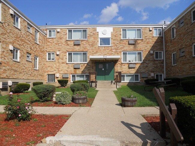 Renaissance Village - Renaissance Village Apartments