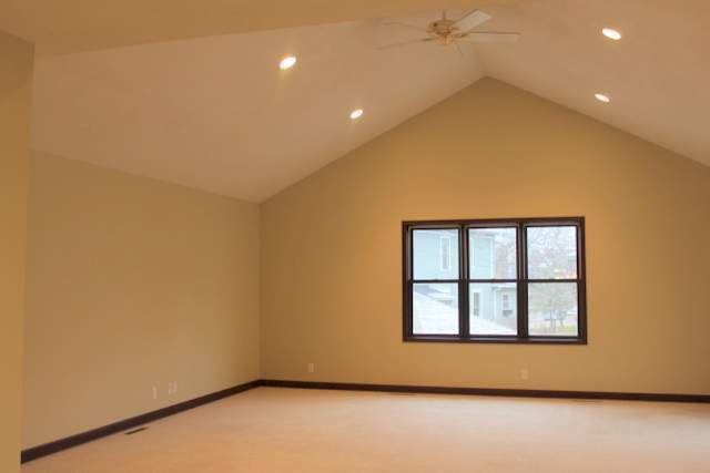 Photo - Spacious, 5bd, 2.5 renovated home in Midway!! AVAILABLE NOW