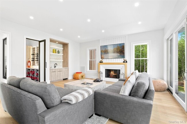 Photo - 94 Merchants Path