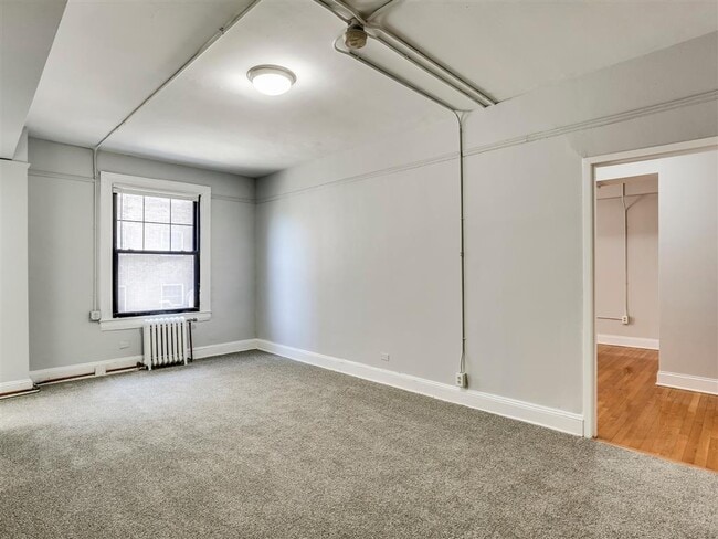 Photo - The Charles Apartments