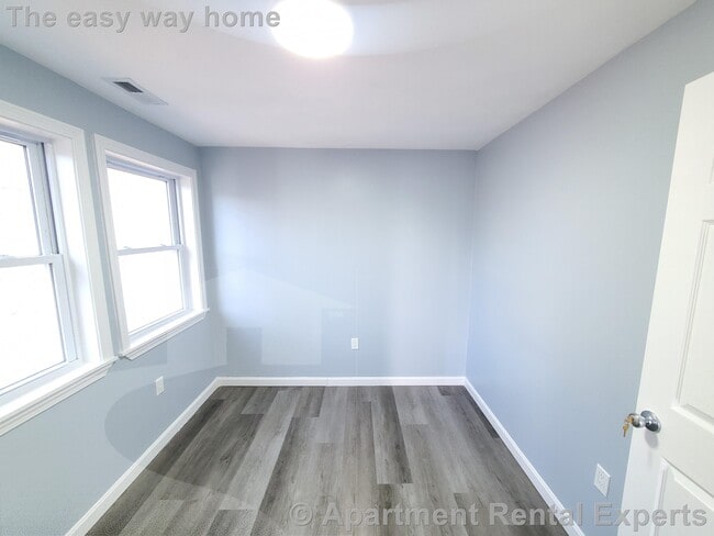 Photo - 289 Fellsway W Unit #2