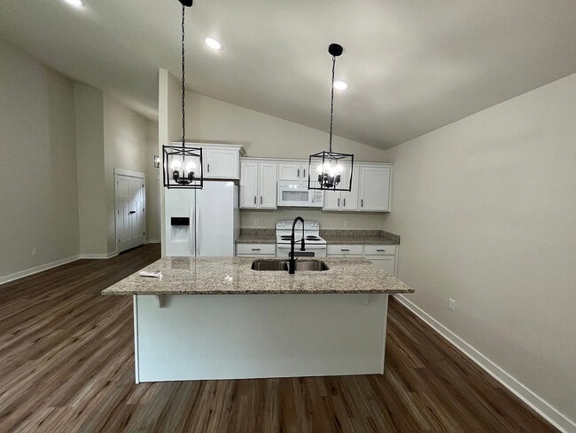 Photo - 7002 Old Tom Box Rd Unit B