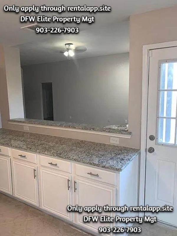 Photo - 468 Maplegrove Rd