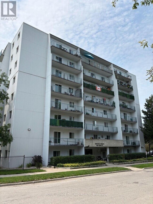 Photo - 986 Huron St Unit 310
