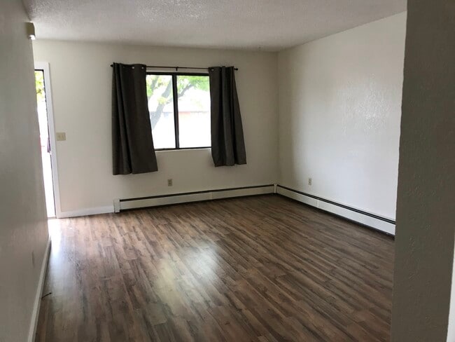 Photo - 3224 Rood Ave