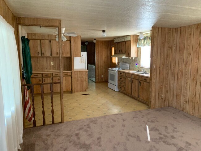 Photo - MOBILE IN FOOTHILLS