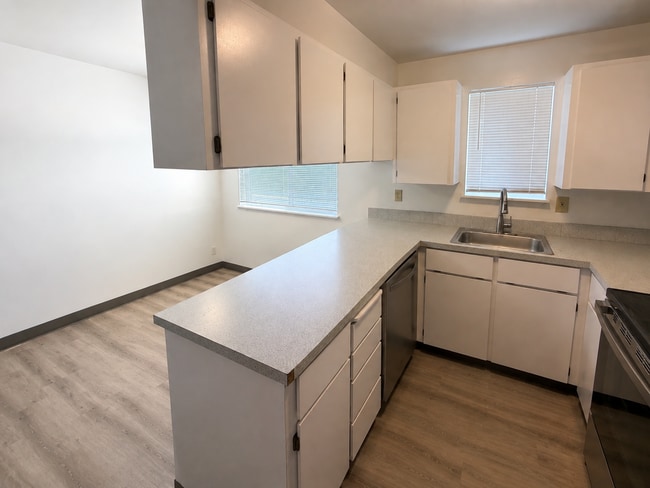 Photo - 824-830 East North Avenue Unit 826