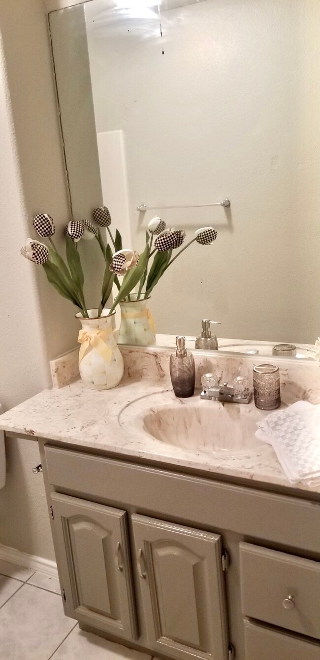 Photo - Caffery Unit 11