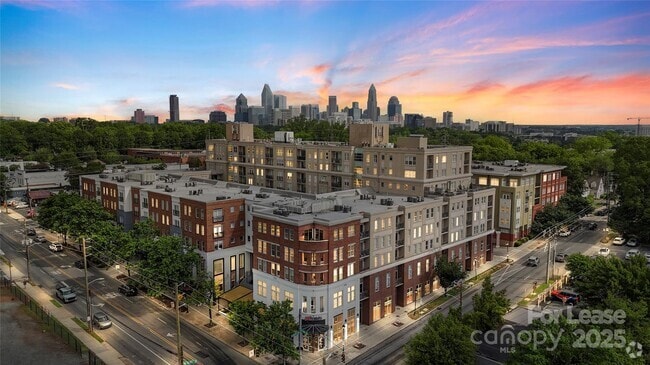 Building Photo - 1315 East Blvd Unit 314 Rental