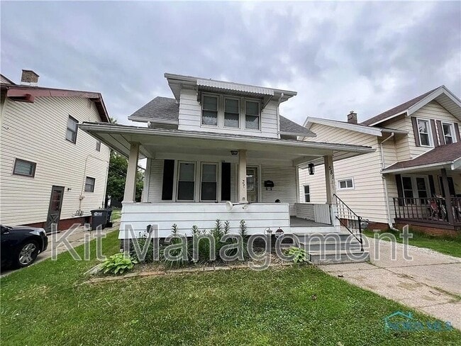 Building Photo - 581 Colima Dr