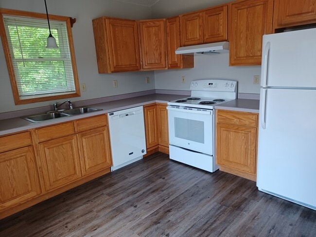 Photo - 130 Rhyme St