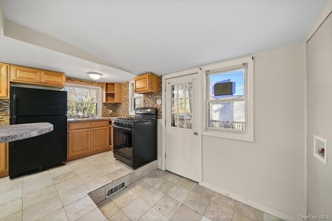 37 Orchard Trail