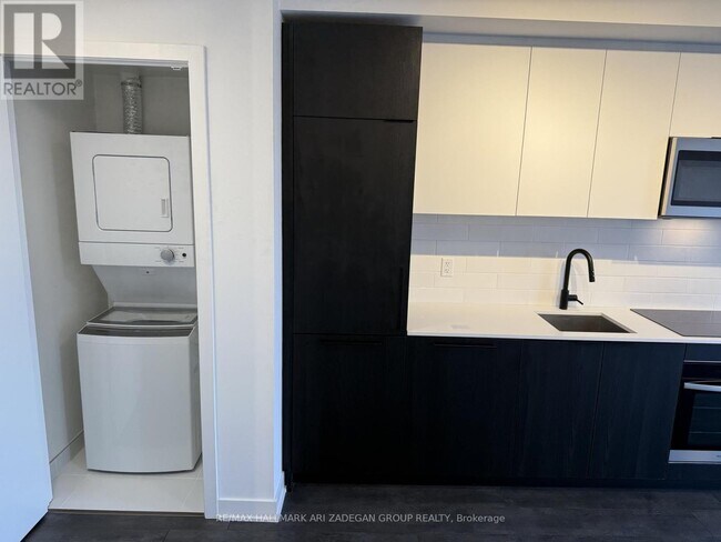 Photo - 1185 Dupont St Unit 1304