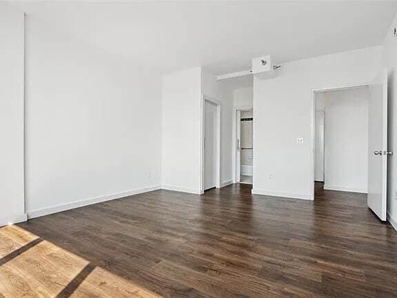 Photo - 474 48th Ave