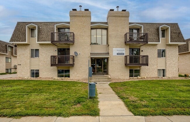 Meadowlark Apts