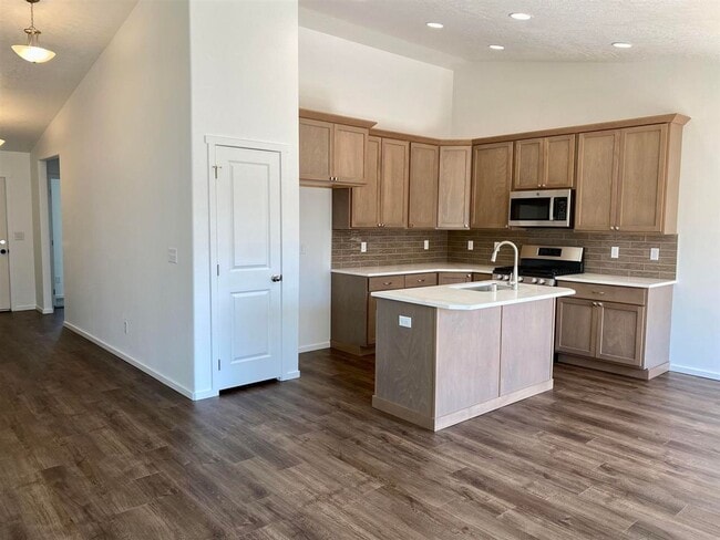 Photo - Stunning 3 Bed, 2 Bath Rancher in Airway Heights!
