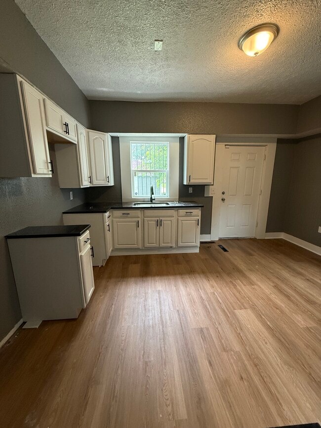 Photo - 40 Pointview Ave Condo Unit 40 pointview