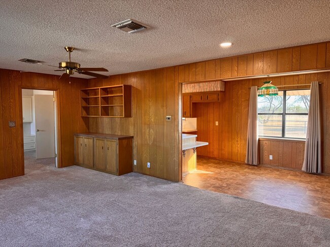 Photo - Unique 1 Bed 1 Bath In The Country!