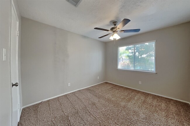 Photo - 7206 Fuchsia Ln