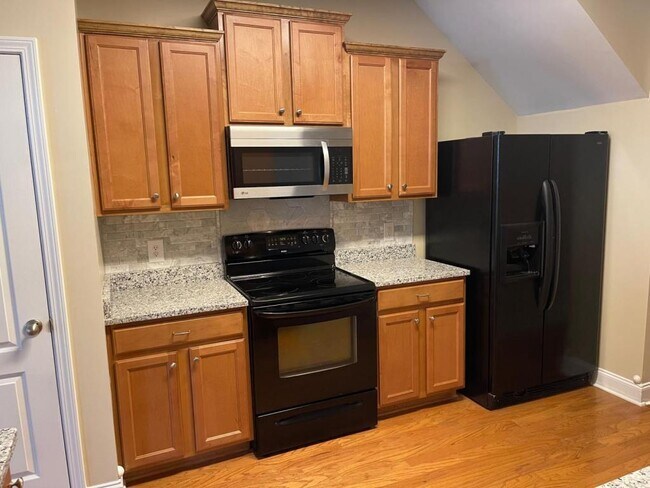 Photo - 538 Ivy Brook Way