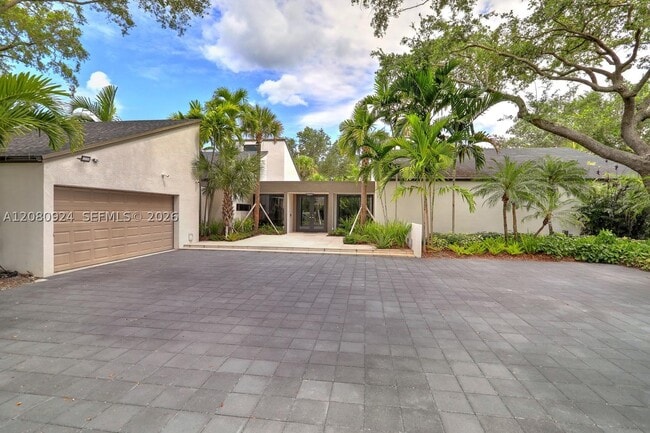 Building Photo - 6121 SW 104th St