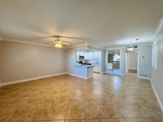 Building Photo - 602 Saxony Ln Rental