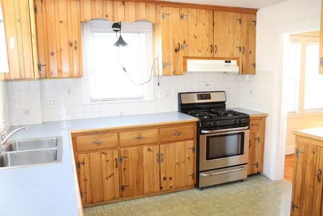 Photo - 40 Baker Ave Unit 1