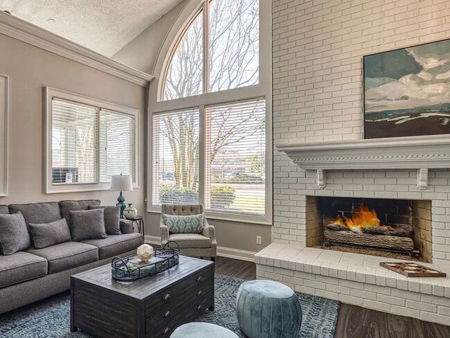 Photo - Courts at Yorkshire Downs