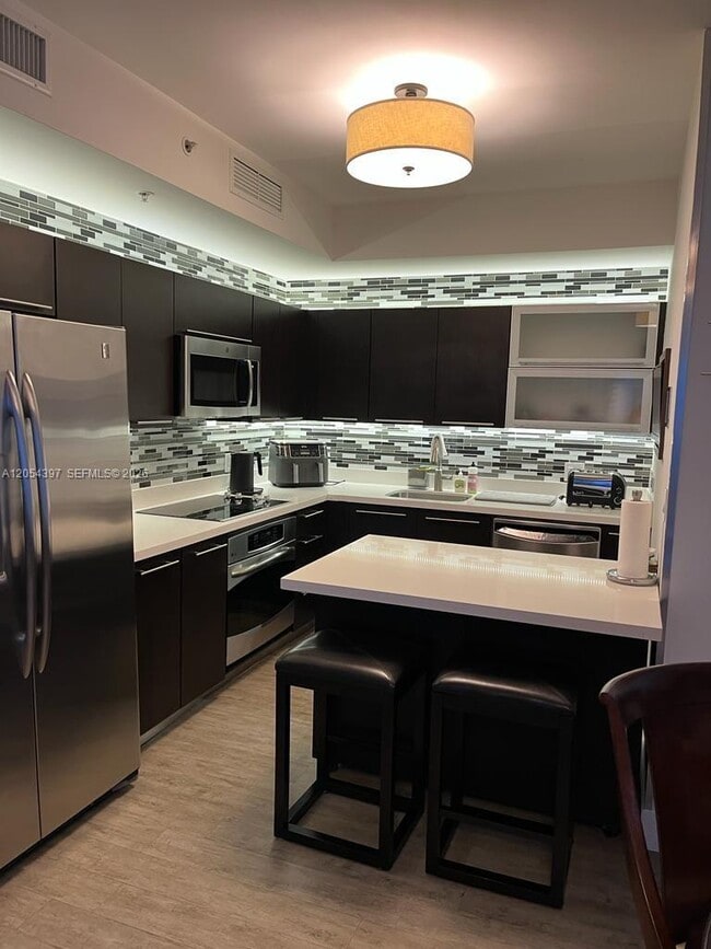 Photo - 90 SW 3rd St Unit 3004