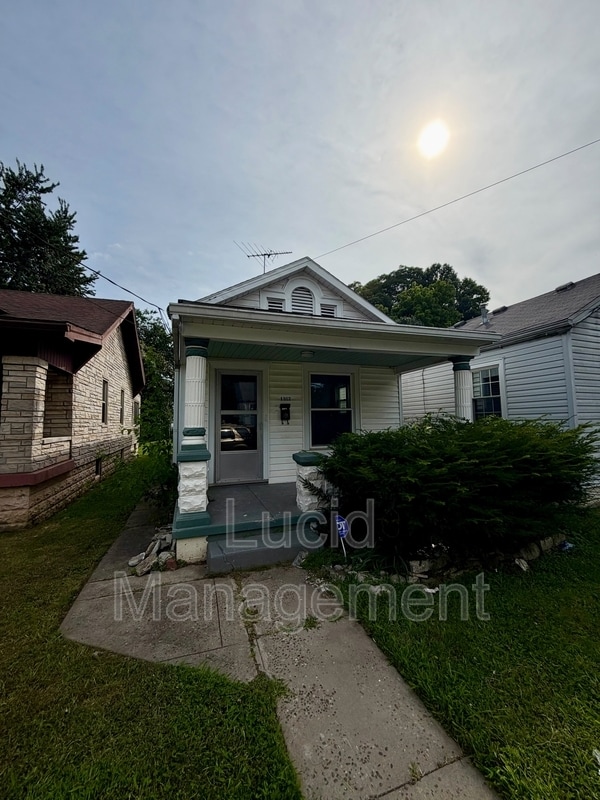 Building Photo - 1312 Earl Ave