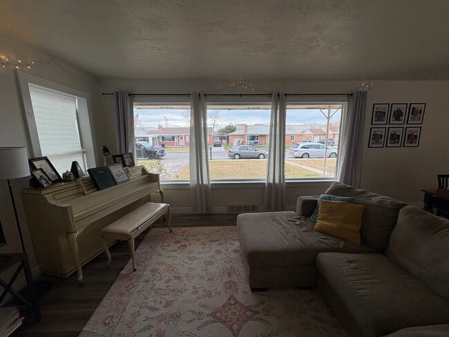 Photo - 1470 N 380 W