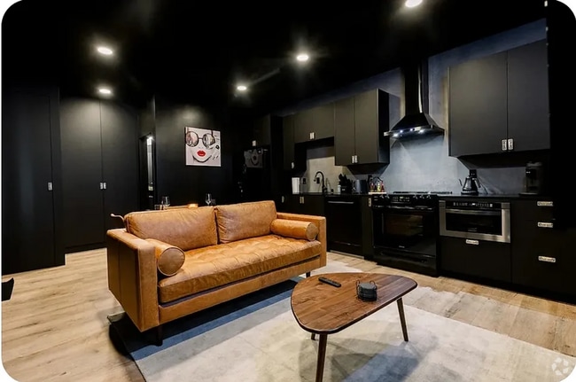 Building Photo - 429 Jasmine Ave Unit 429 Jasmine Ave #B Rental