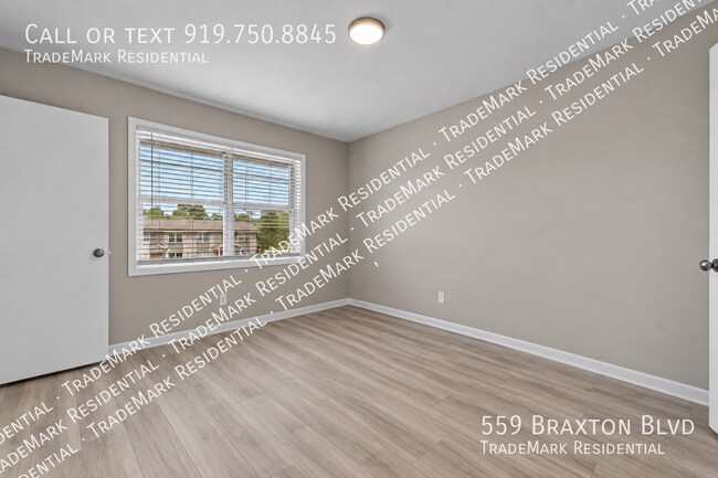 559 Braxton Blvd