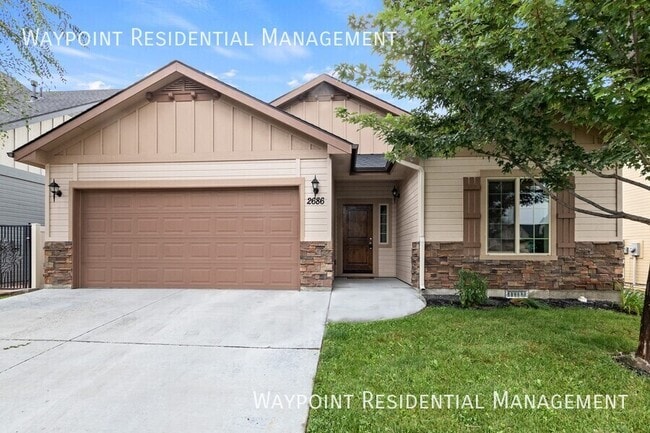 Building Photo - 2686 Vallin Ave N