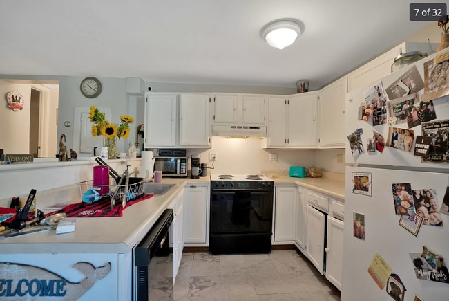 Photo - 60 State St Unit 4