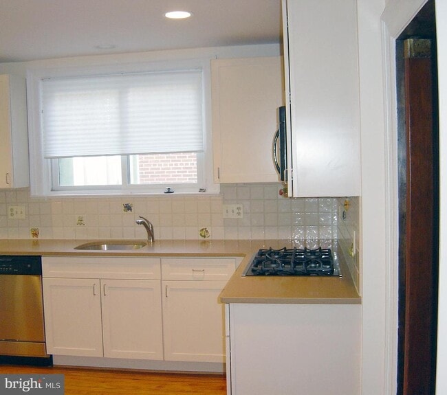 Photo - 4602 De Russey Pkwy